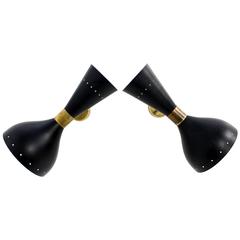 Pair of Beautiful Adjustable Modernist Italian Sconces Brass in Stilnovo Style Pair of Beautiful Adjustable Modernist Italian Sconces Brass in Stilnovo Style