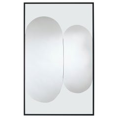 Specchio scultoreo contemporaneo "Squeeze" di Deknudt Mirrors