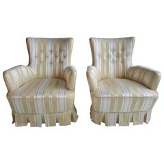 Pair of Modernist Traditional Italian Boudoir Chairs, Silk, Paolo Buffa