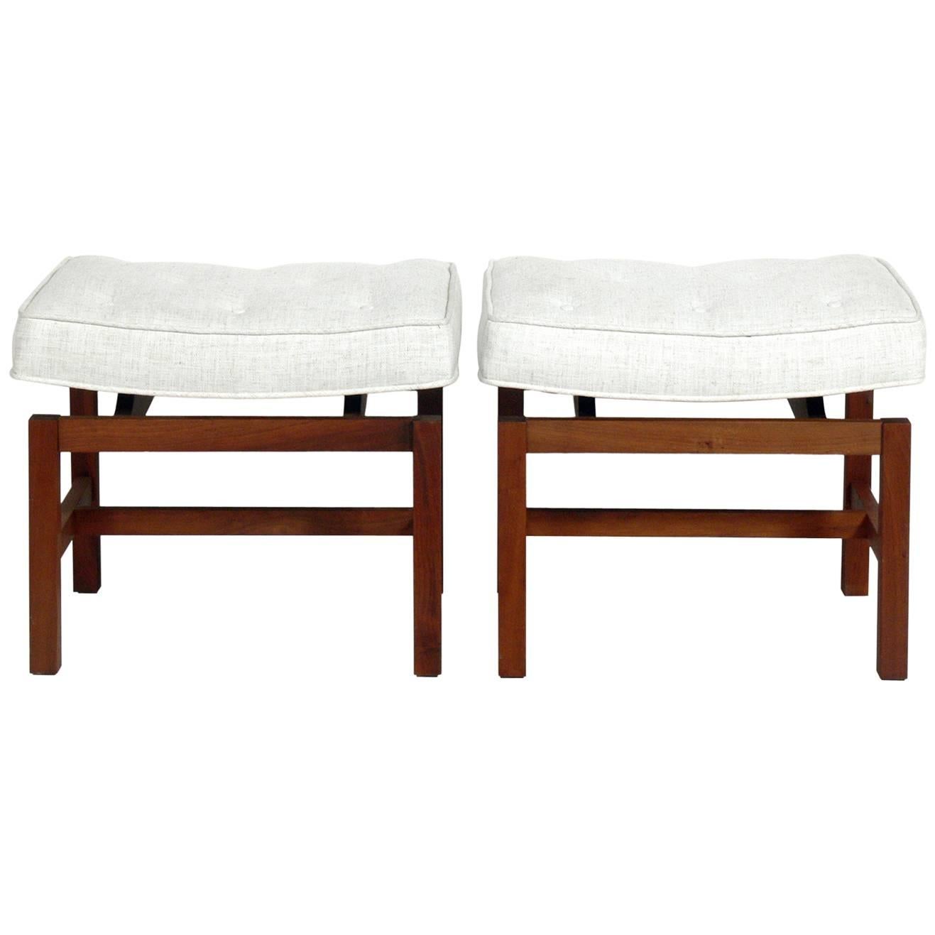 Pair of Modern Benches or Stools Designed by Jens Risom