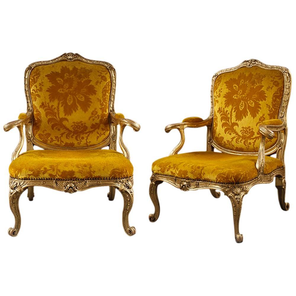 A near pair of George II Giltwood Chairs For Sale