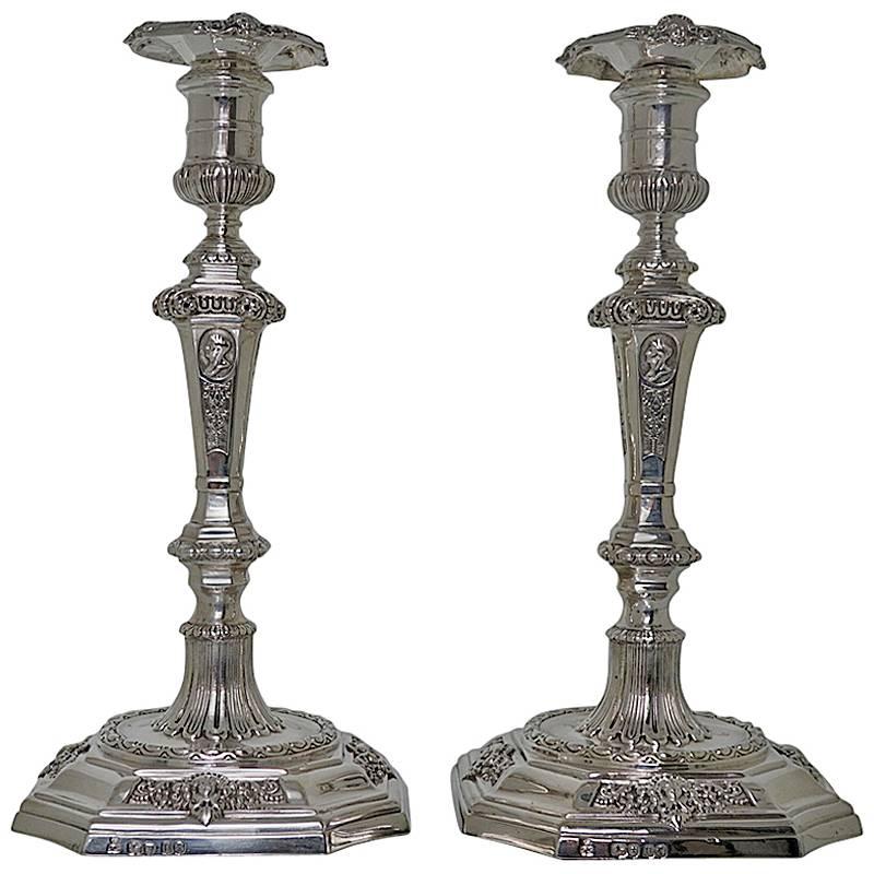 Pair of Victorian Silver Sterling Candlesticks, London, 1868, Robert Garrard For Sale