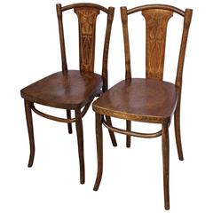 Antique 19th Century Pair of Thonet Bentwood Bistro Chairs
