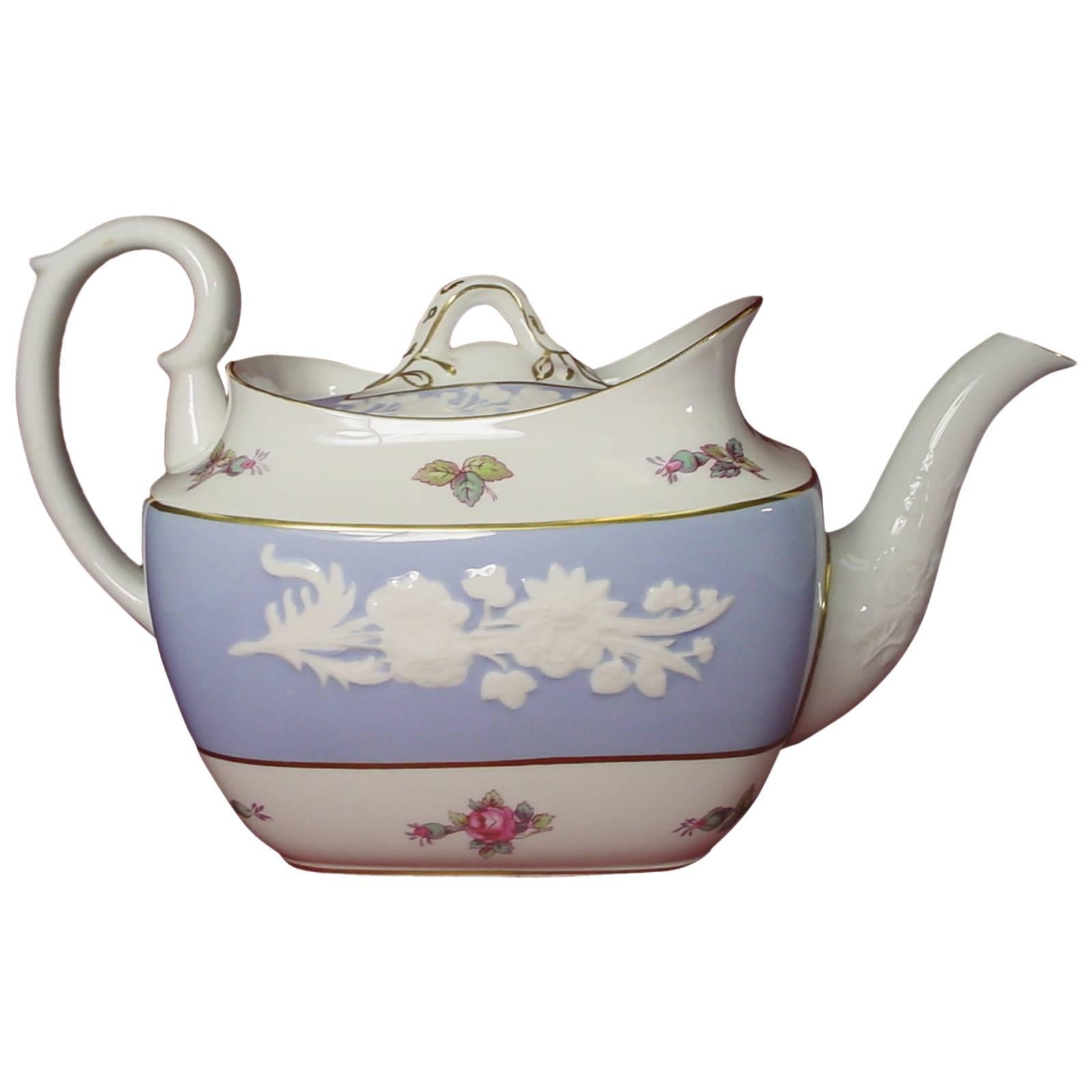 Spode China Maritime Rose Blue R4118 Scalloped Pattern Teapot with Lid For Sale