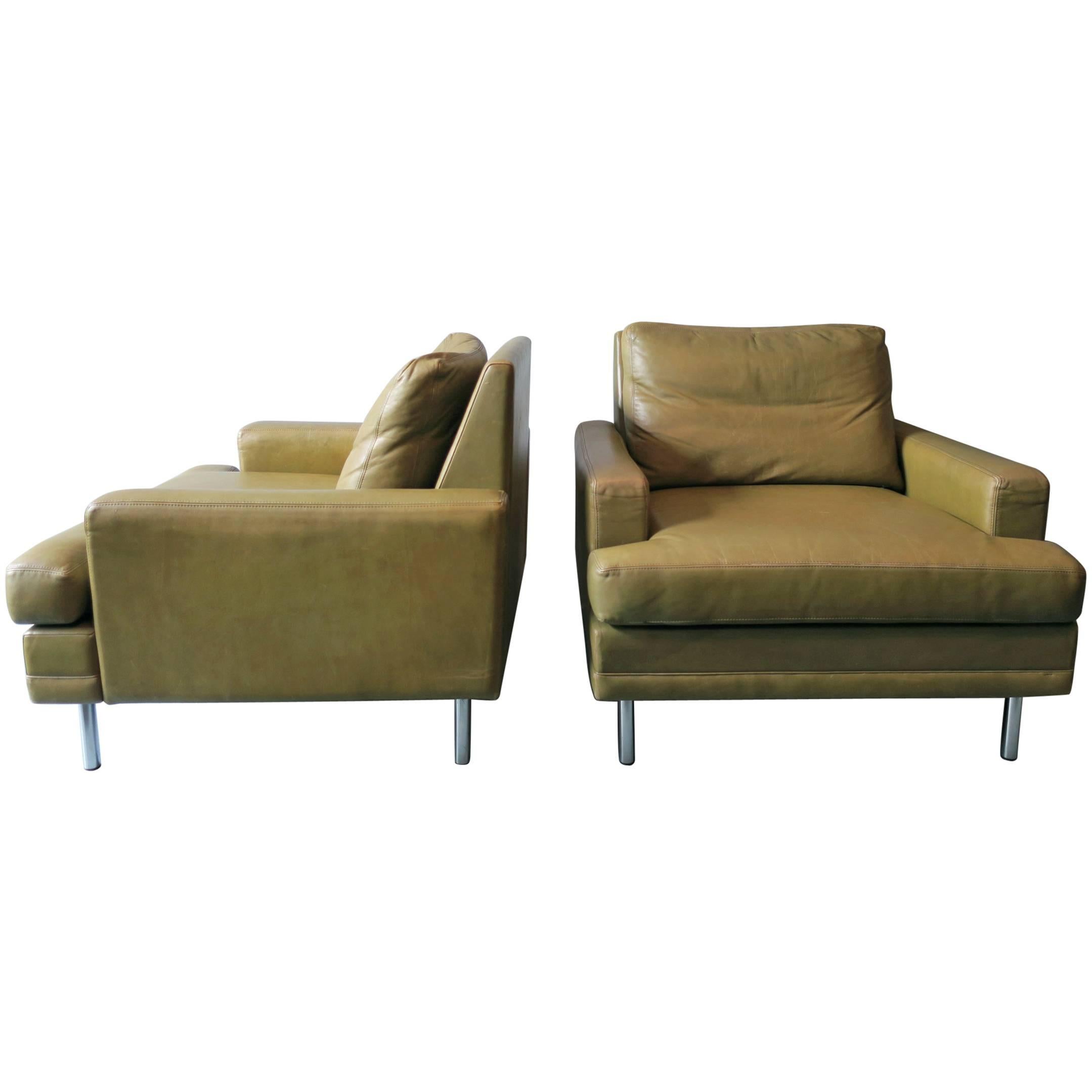 Rare Pair of Pistachio Leather Lounge Chairs, 1960-1970 For Sale