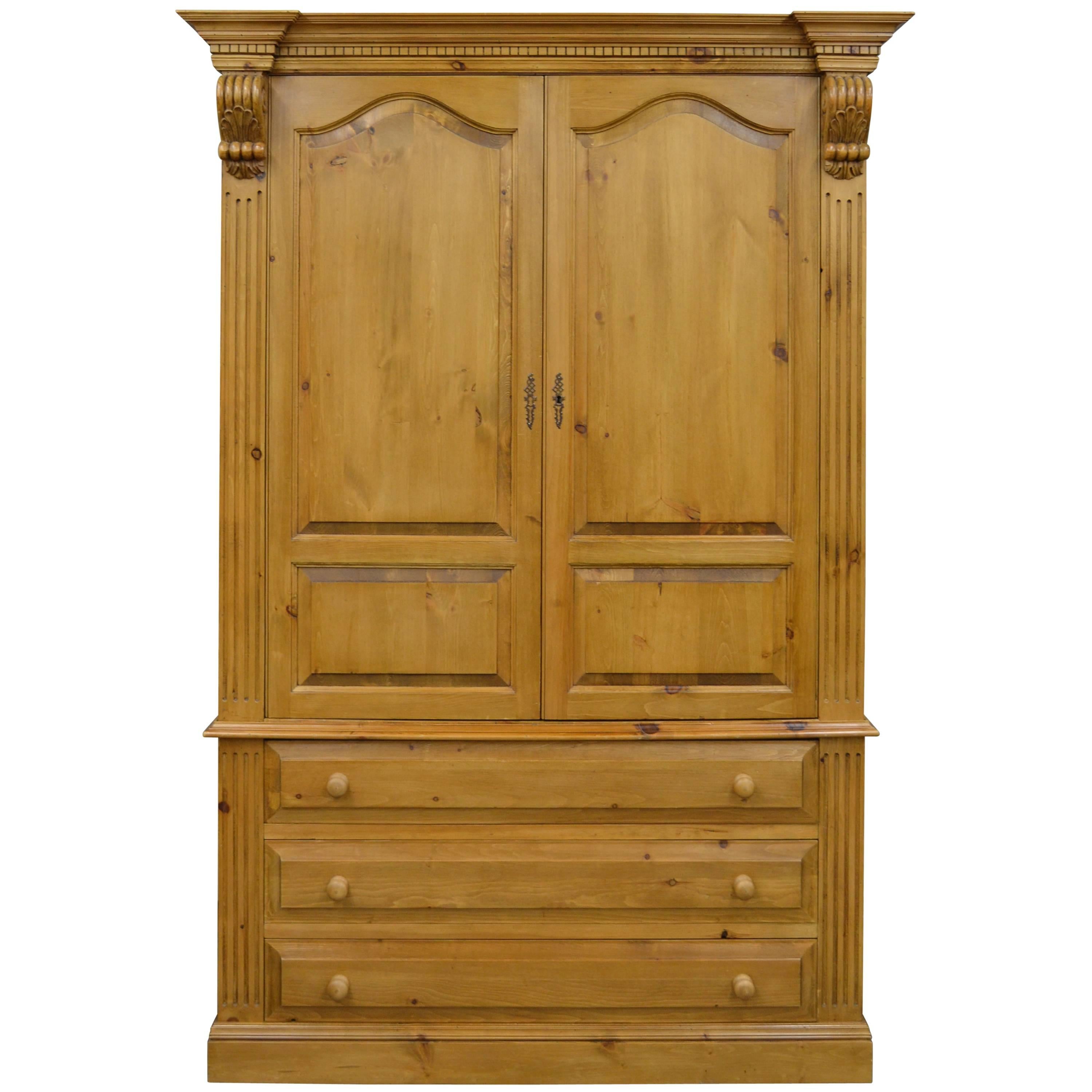 Vintage Pine Linen Press Entertainment Centre