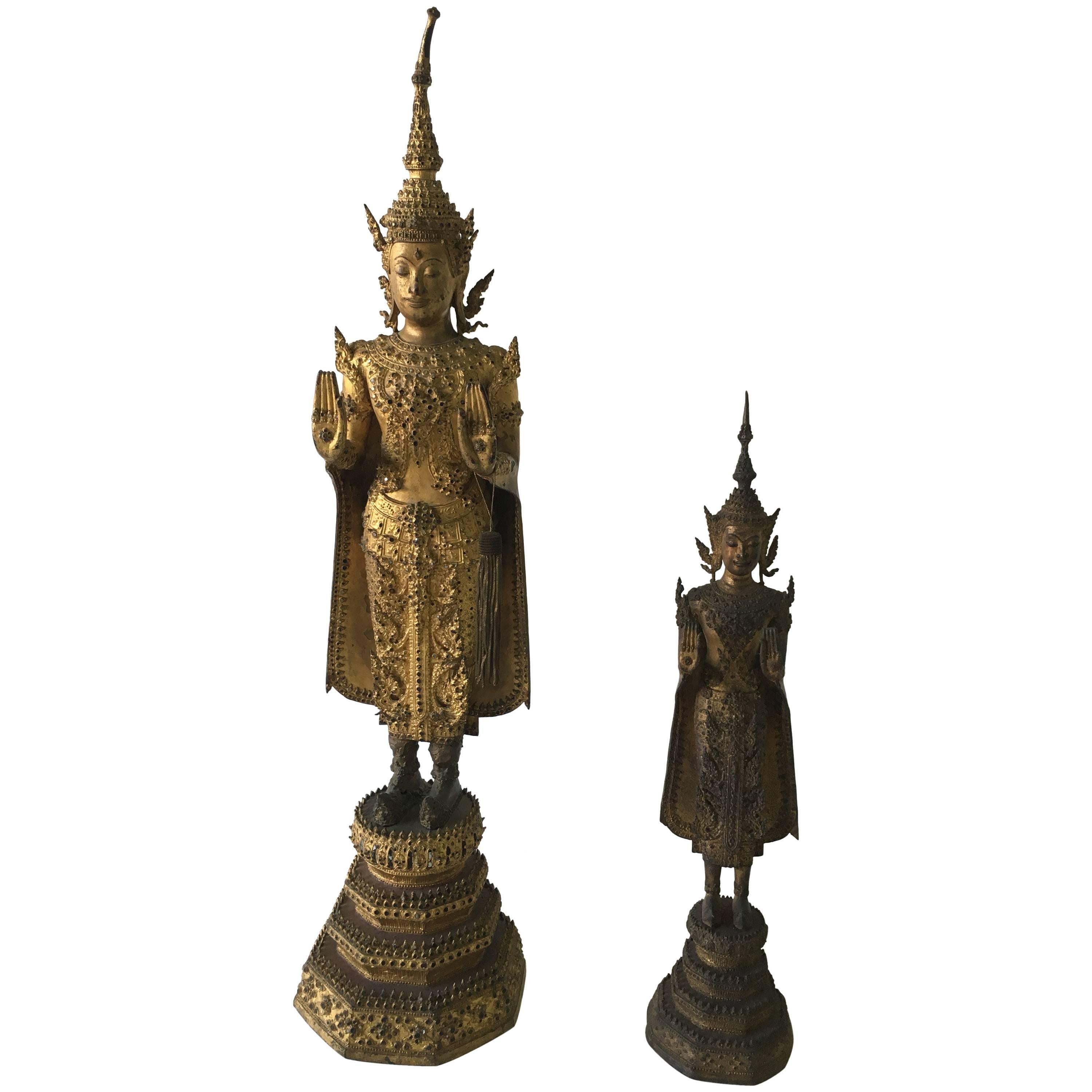Antike Buddha-Skulpturen aus vergoldeter Bronze aus Laos/Thailand