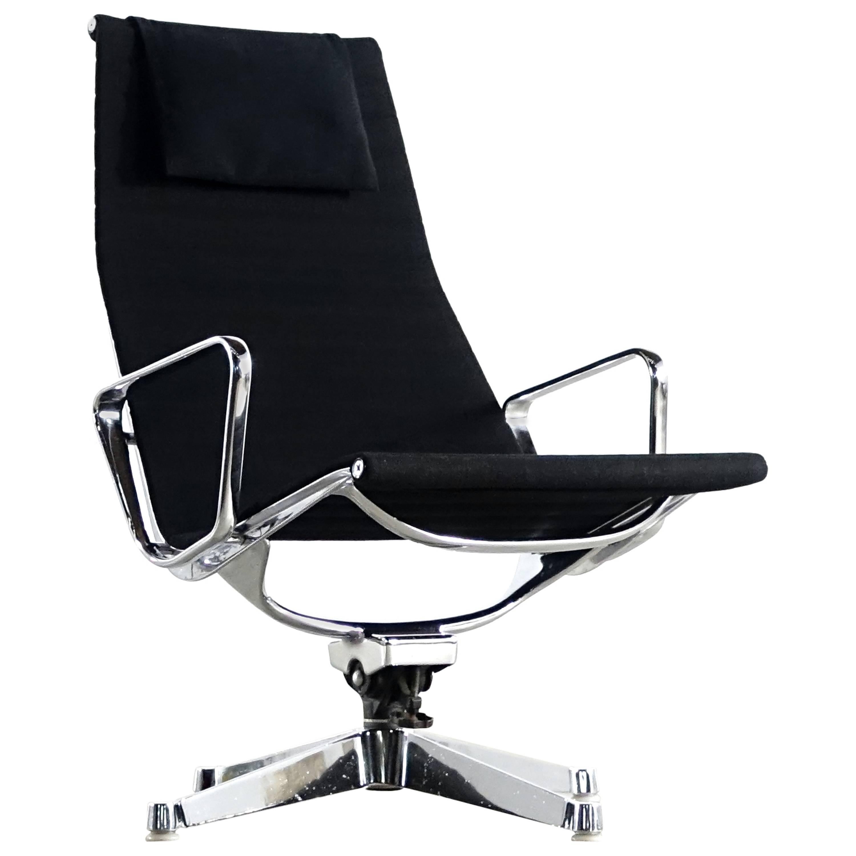 Aluminium Group Lounge Chair EA 124 Herman Miller Charles & Ray Eames, 1958