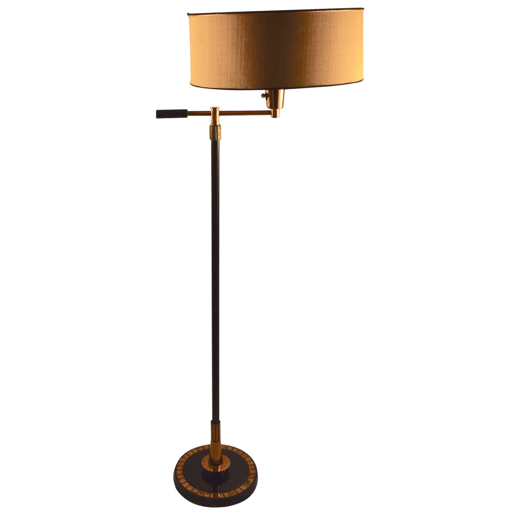 Vintage Brass Shell Floor Lamp by Stiffel at 1stDibs