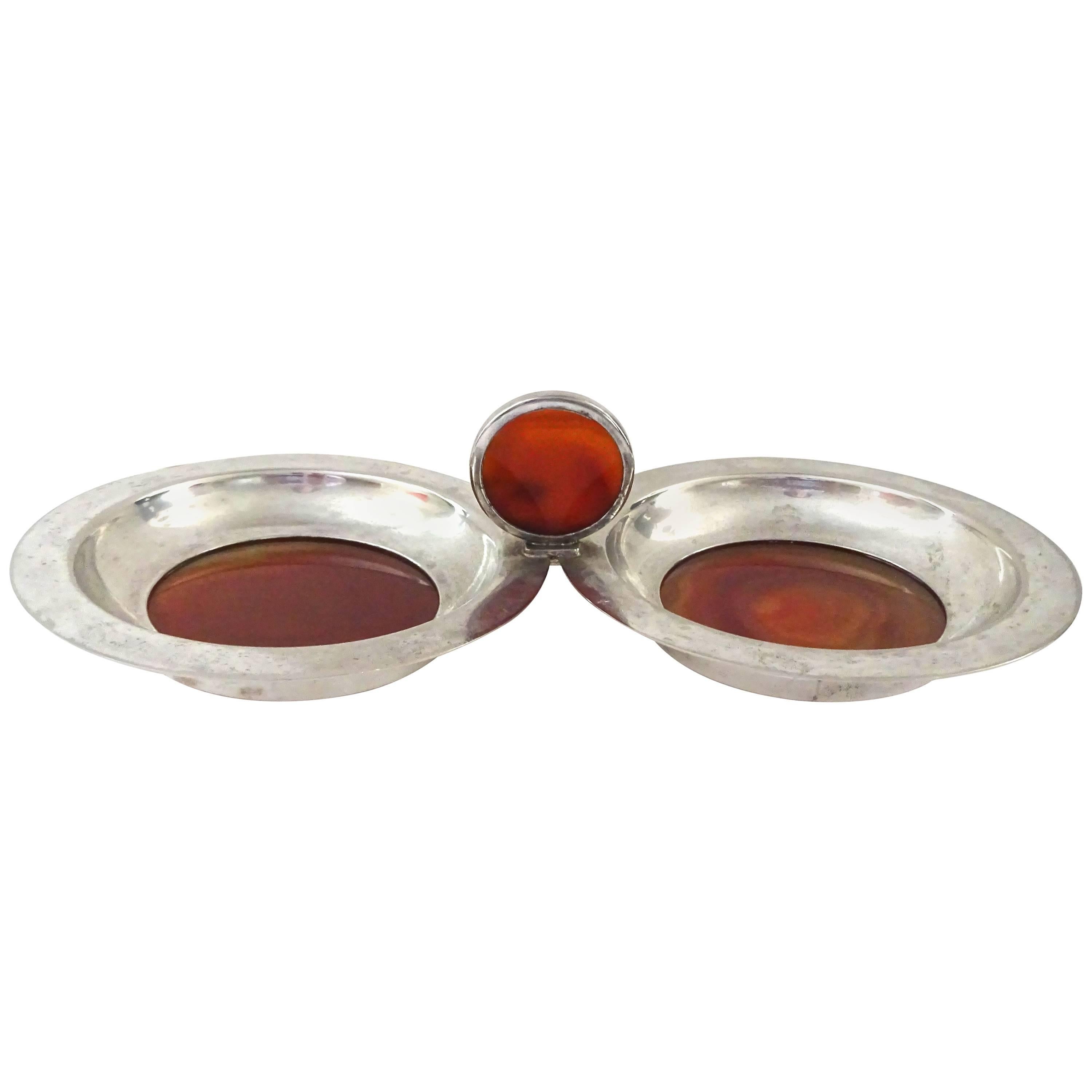 Charming 1940s English Silver and Agate Double Wine Coaster For Sale