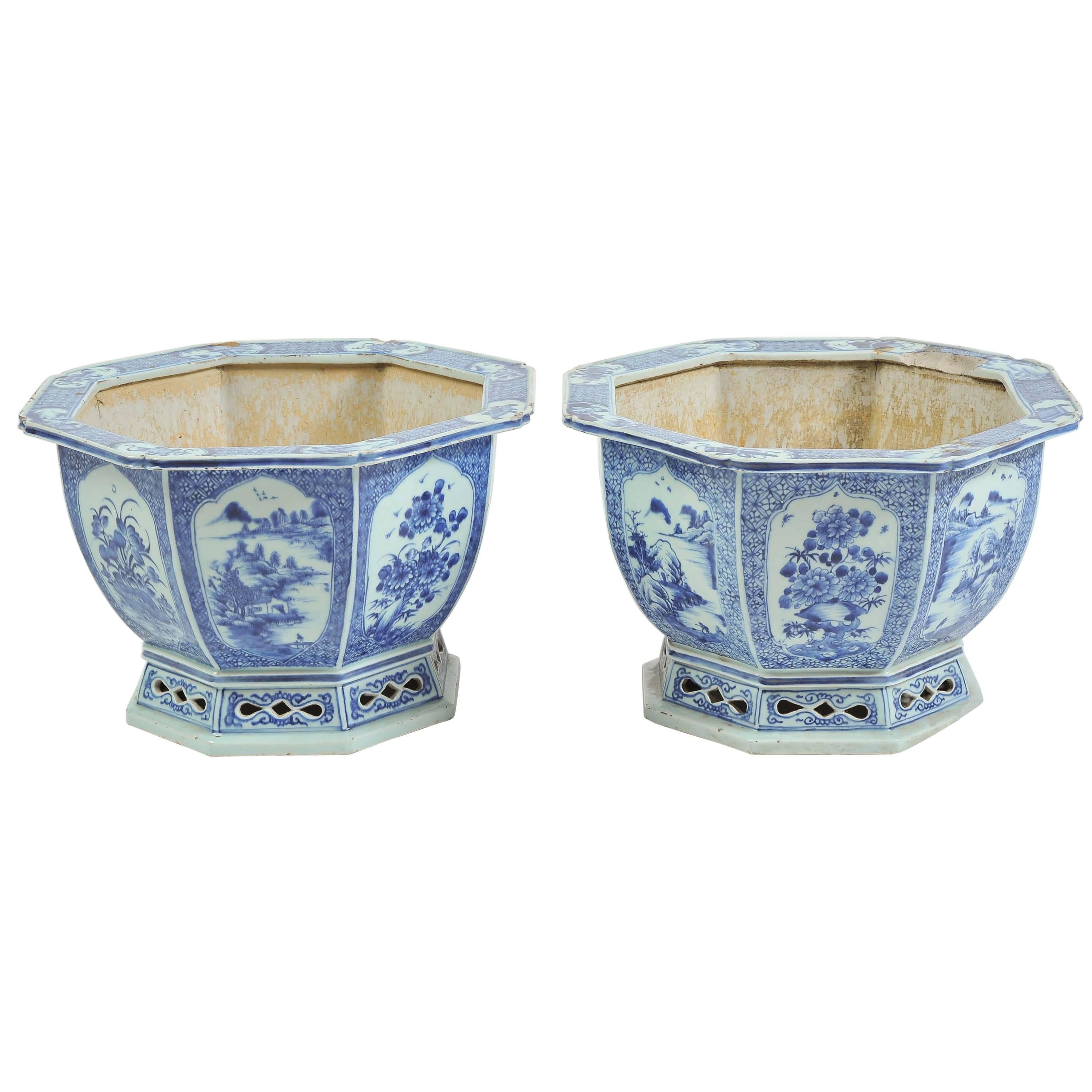 Pair of Chinese Blue and White Jardiniere, 19th Century