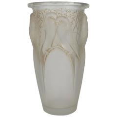 Antique R.Lalique Vase "Ceylan"