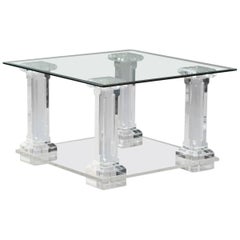 Table d'appoint italienne en lucite et verre