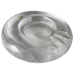 Signed Vicke Lindstrand Sculpted Glass Ashtray for Kosta 8
