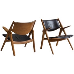 Hans J. Wegner:: ein Paar CH 28 Easy Chairs