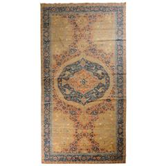 Turkish Rug Ushak Design 17th Century 2