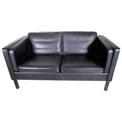 Two-Seat Borge Mogensen Style Black Leather Sofa by Mogens Hansen