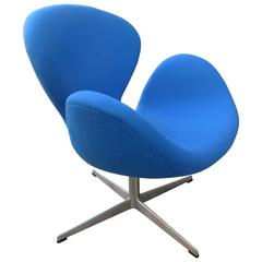Arne Jacobsen Swan Chair for Fritz Hansen