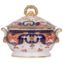 Early 19th c. Chamberlain's Regent China Worcester Circular Tureen & stand
