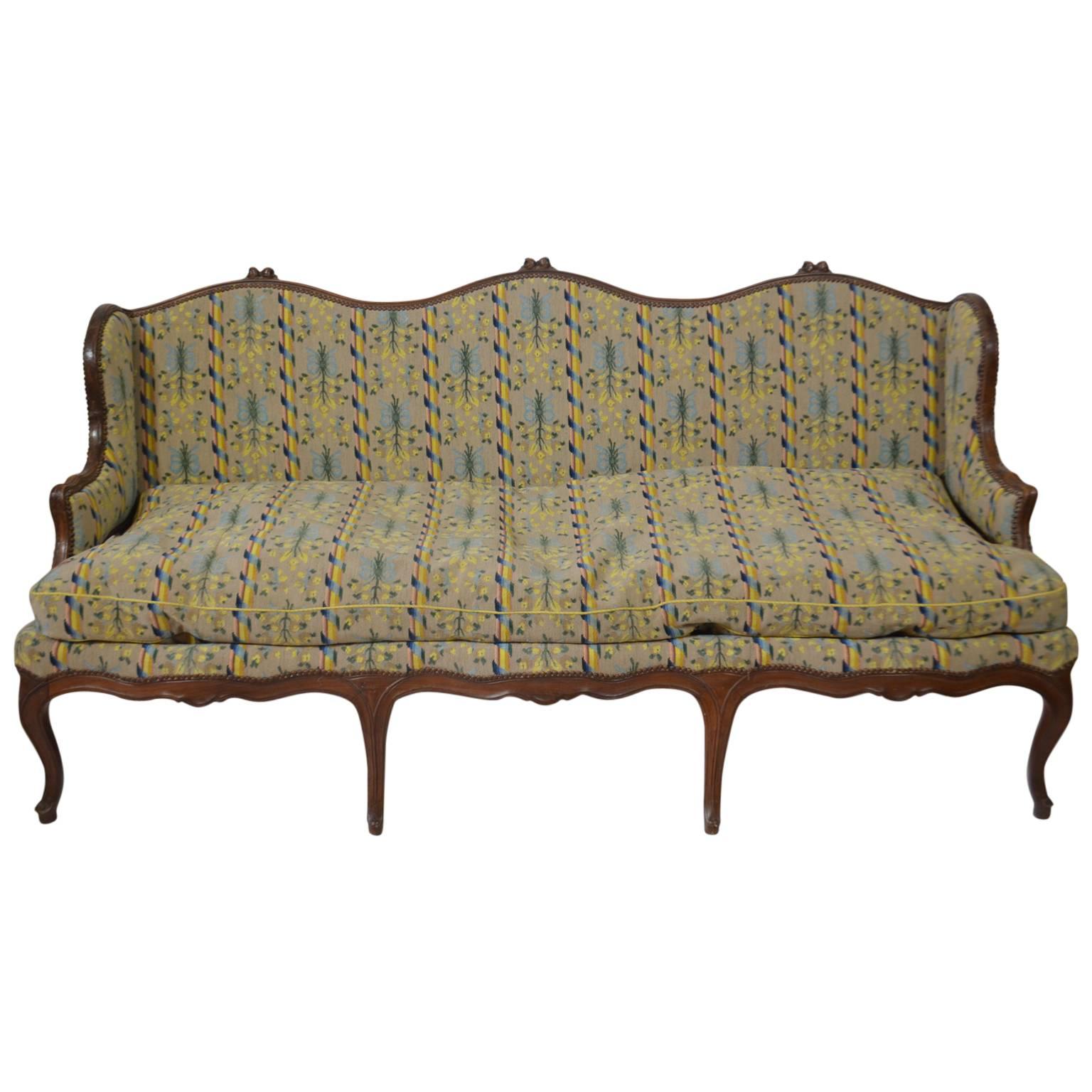 Louis XV Canape in Walnut For Sale