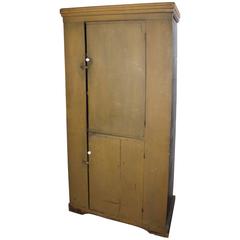 19th Century New England Original Painted Two-Door Wall Cupboard 3
