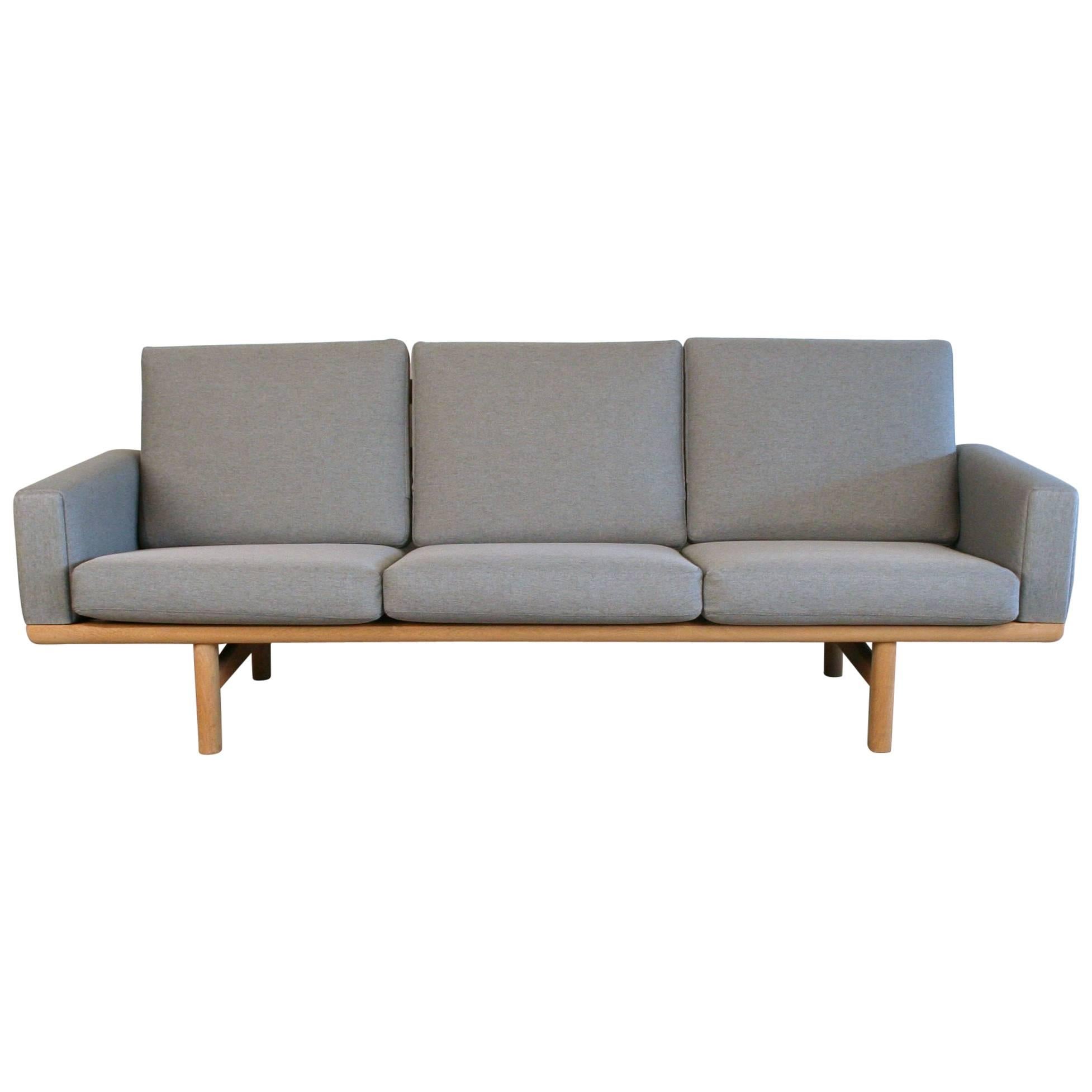 Vintage Danish Oak GE-236 Sofa by Hans Wegner For Sale