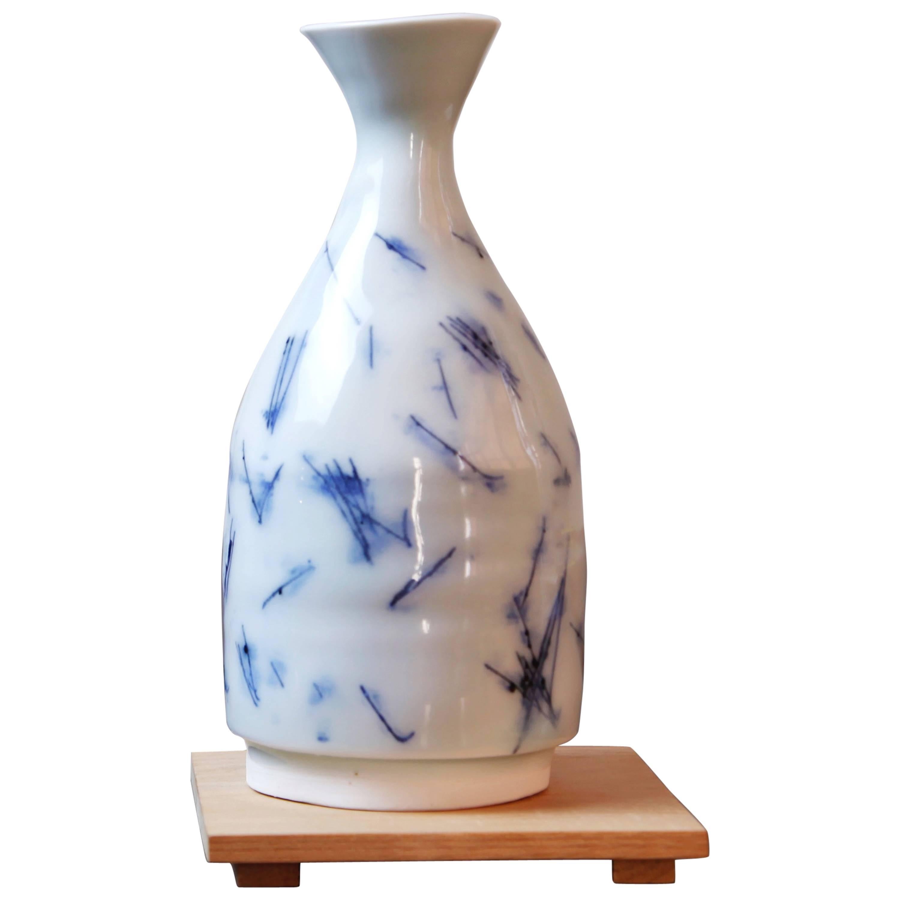 Sake Flask by Yoshikawa Masamichi For Sale