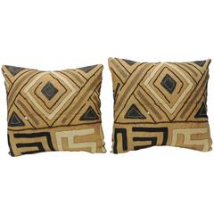 Pair of 19th Century Raffia Appliqué Tribal Decorative Pillows 11