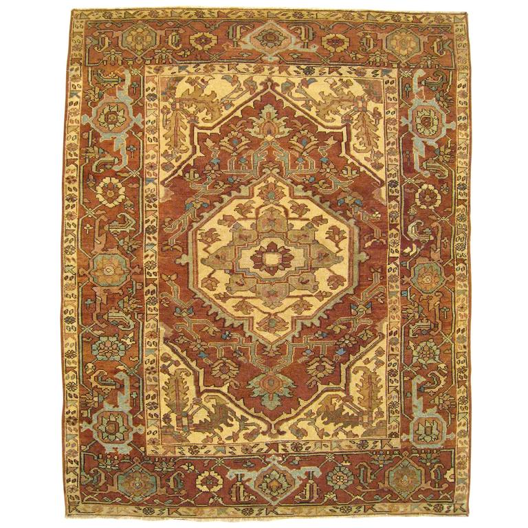Antique Persian Serapi Oriental Rug, in Small Square Size, with Ivory Medallion For Sale at 1stdibs