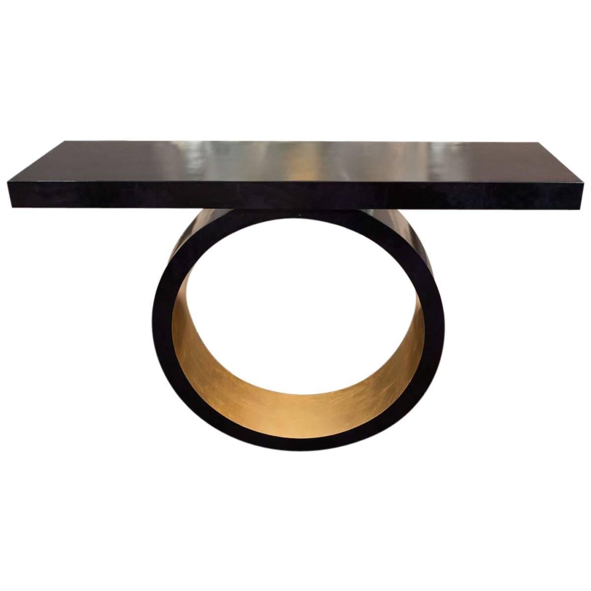 Console circulaire murale en parchemin noir personnalisée avec intérieur en feuille d'or en vente