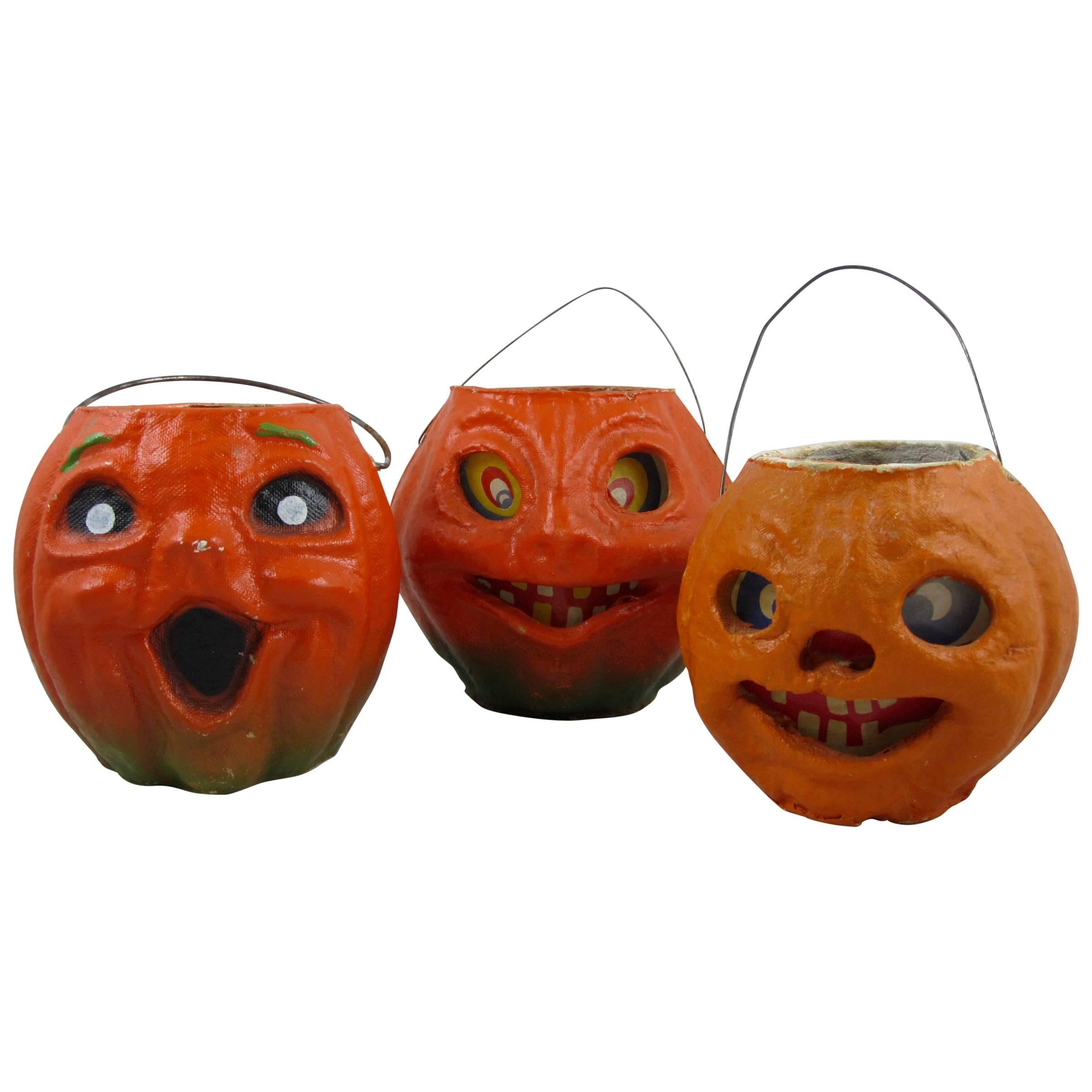 1930s Pulp Papier-Mâché Halloween Jack-o-lantern Pumpkins, Set of Three