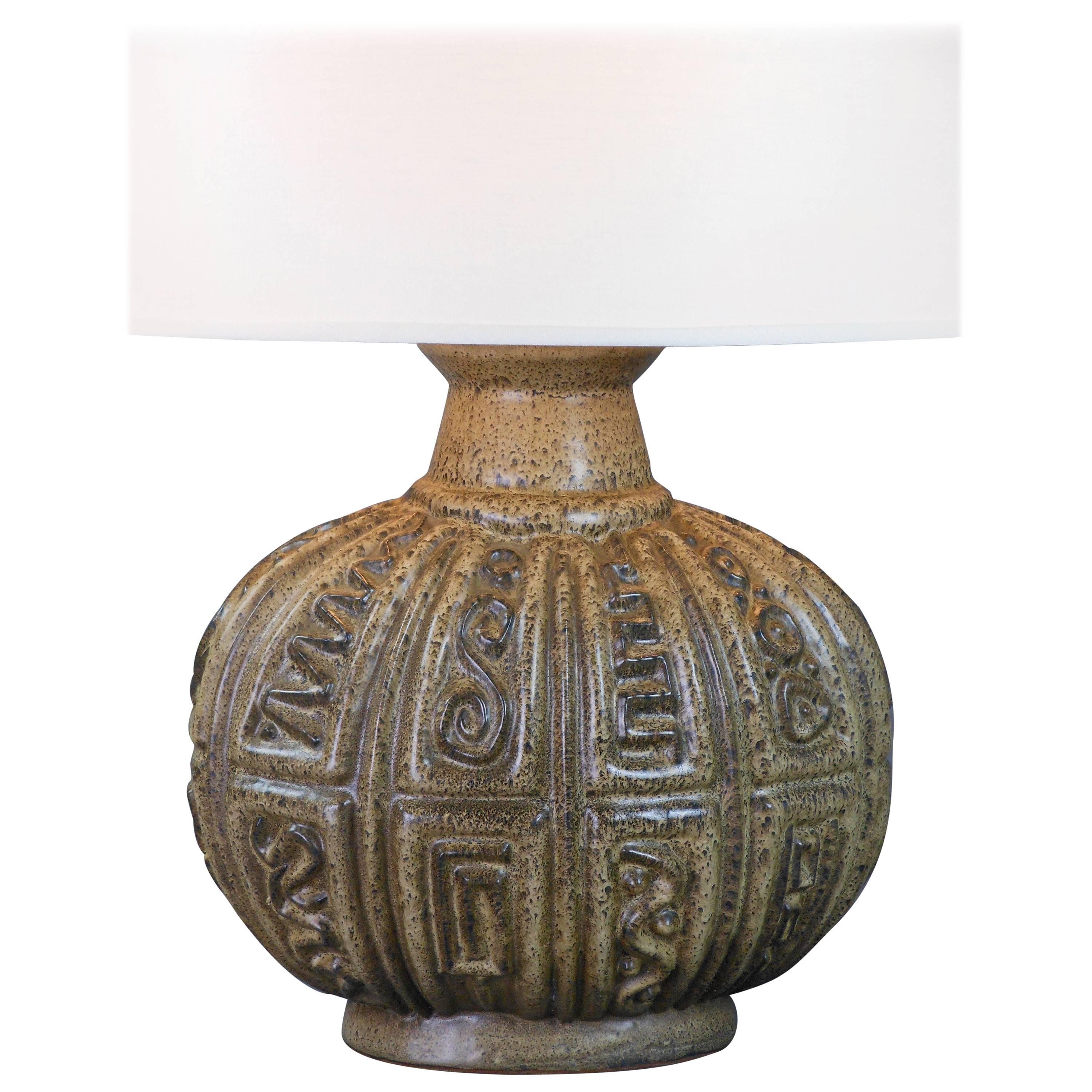 A Mid Century Modern Ceramic Lamp For Sale