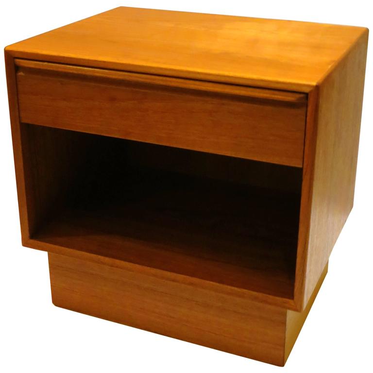 Danish Modern Teak Single Nightstand with Drawer by Westnofa, Norway at