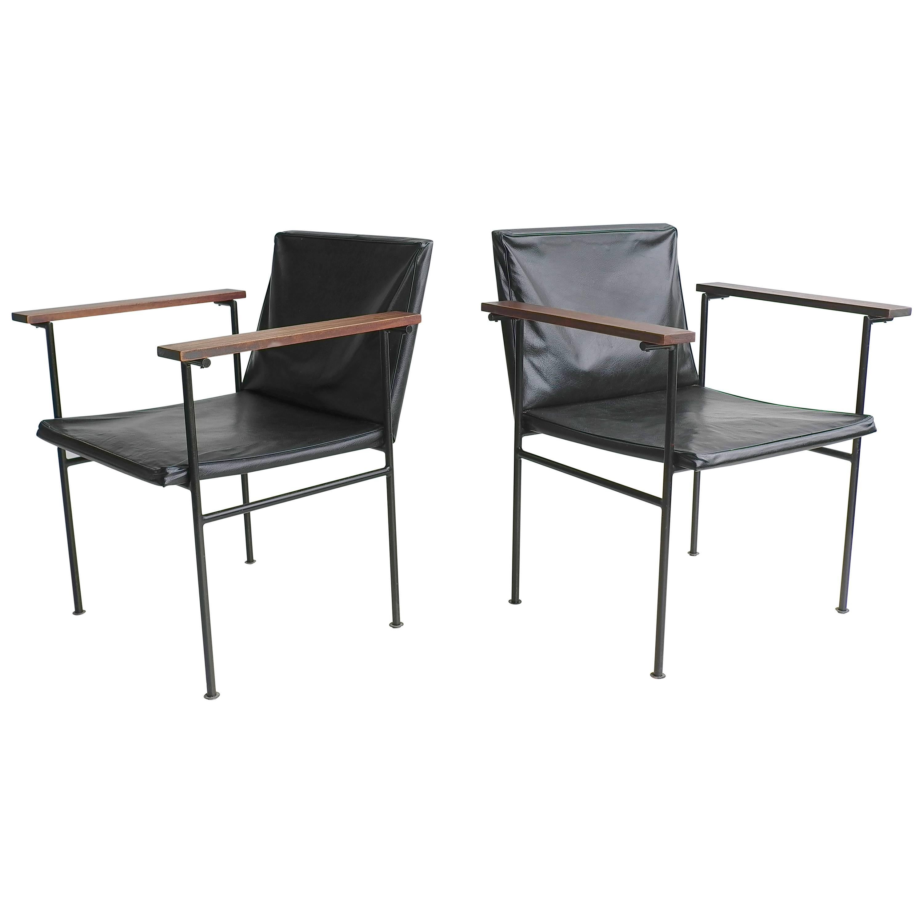 Pair of Minimal Designed Side Chairs, France, 1950s