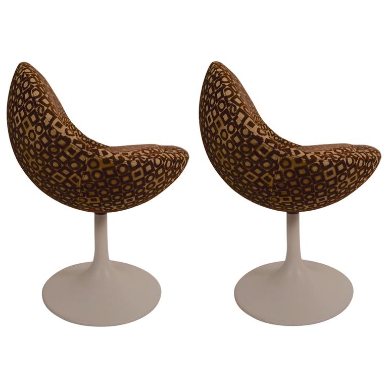Pair Of Swivel Venus Pod Chairs By Borge Johansen
