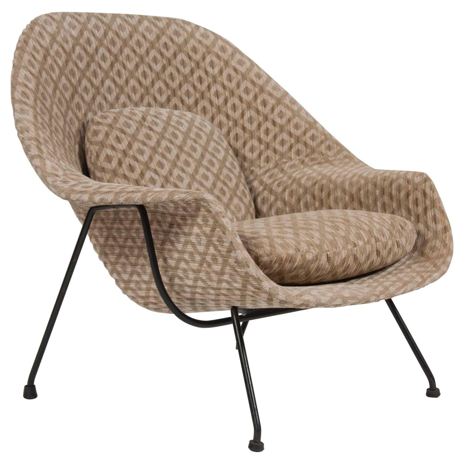 First Generation Eero Saarinen Womb Chair For Knoll At Stdibs - first generation eero saarinen womb chair for knoll at stdibs -