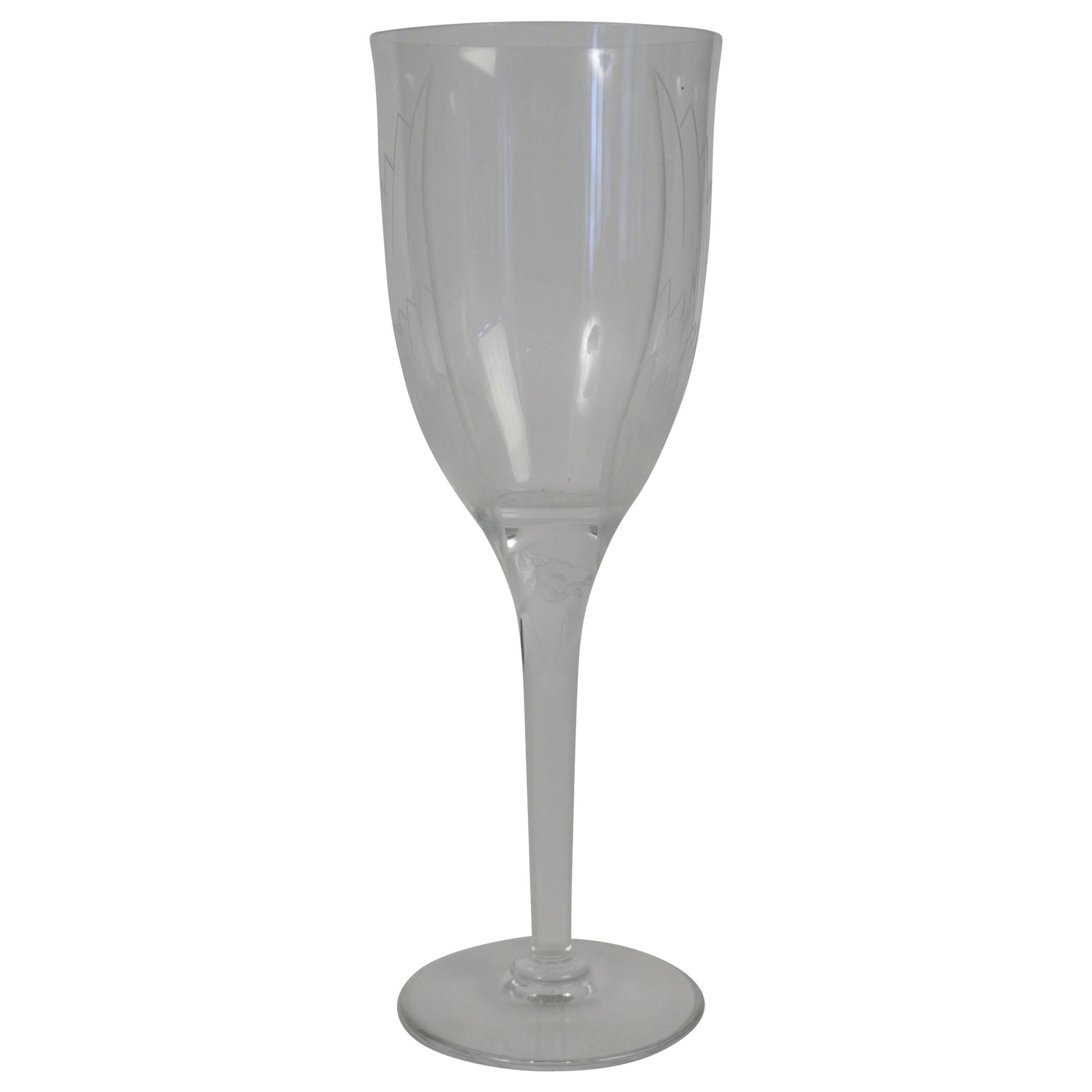 Marc Lalique "Ange" Champagne Glass "Sourire de Reims," 1948 For Sale at  1stDibs
