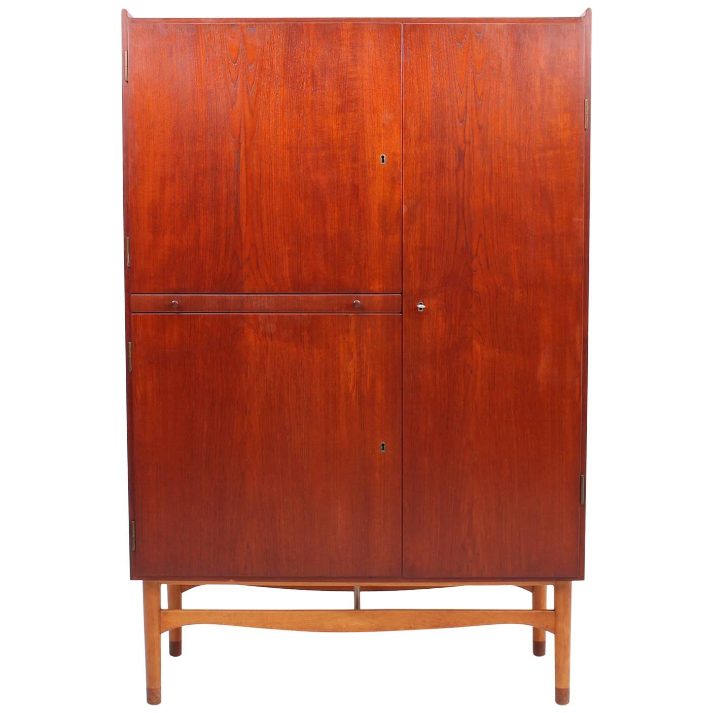 Rare Teak and Beech Cabinet/Wardrobe by Finn Juhl for Bovirke, 1950s For Sale