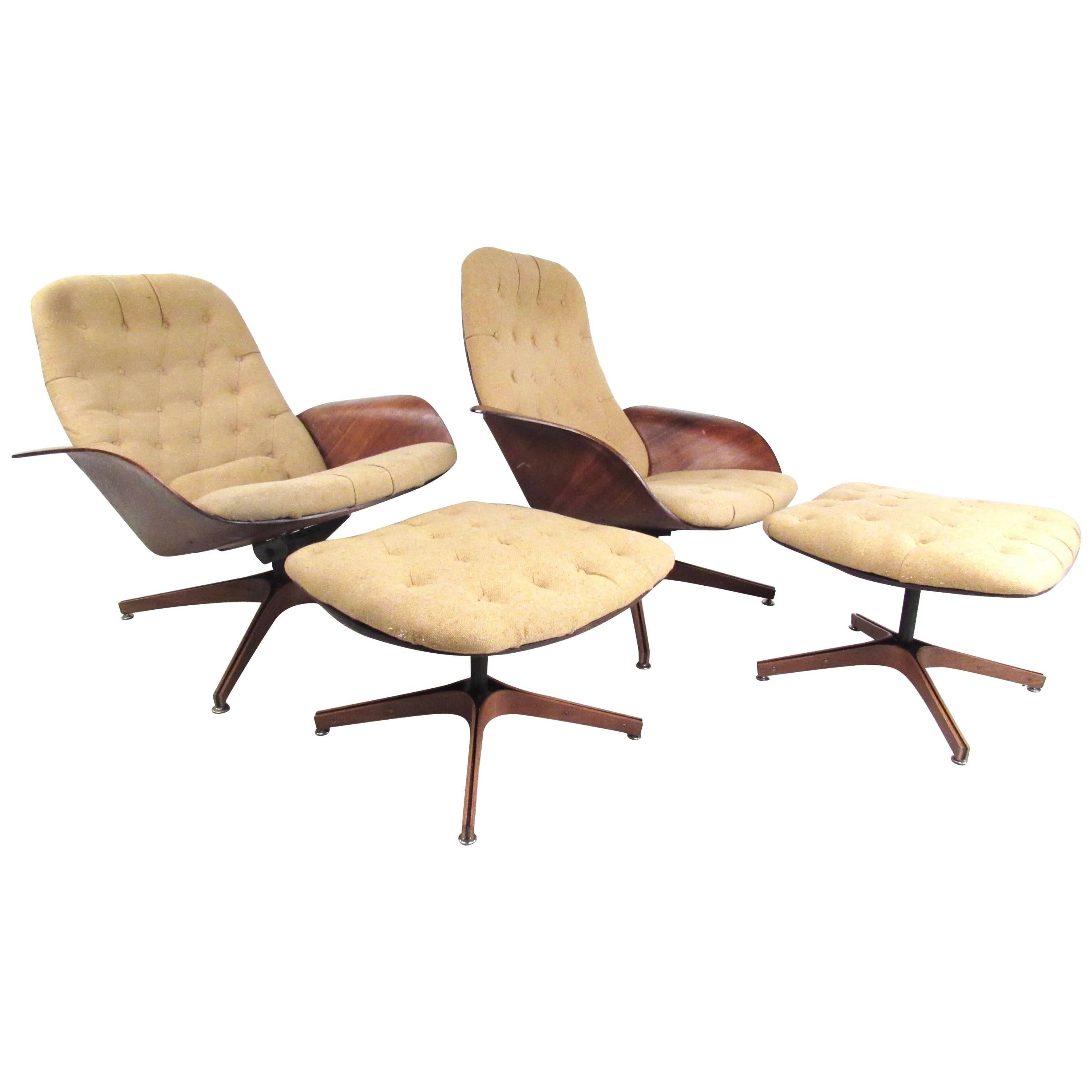 Pair of Mid-Century Modern Swivel Lounge Chairs by George Mulhauser by Plycraft