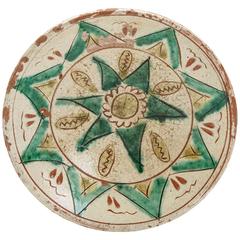Dish from PHDS Wikramaratna Islamic Pottery Collection