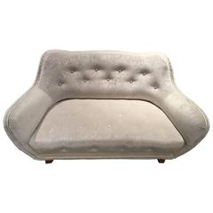 Swedish Mid-20th Century Button Tufted Sofa 2