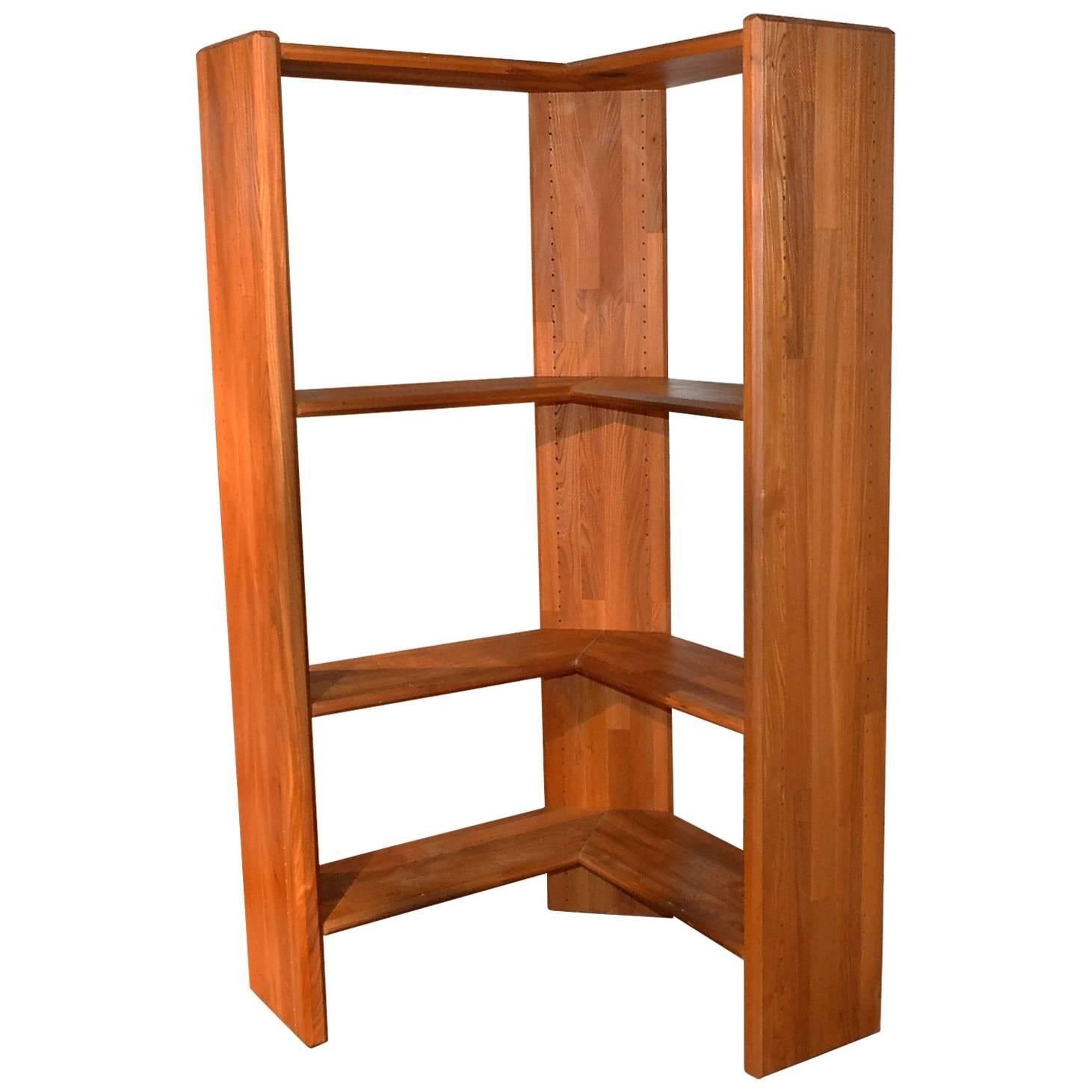 Pierre Chapo Corner Shelves Bookcase, France, circa 1970 For Sale