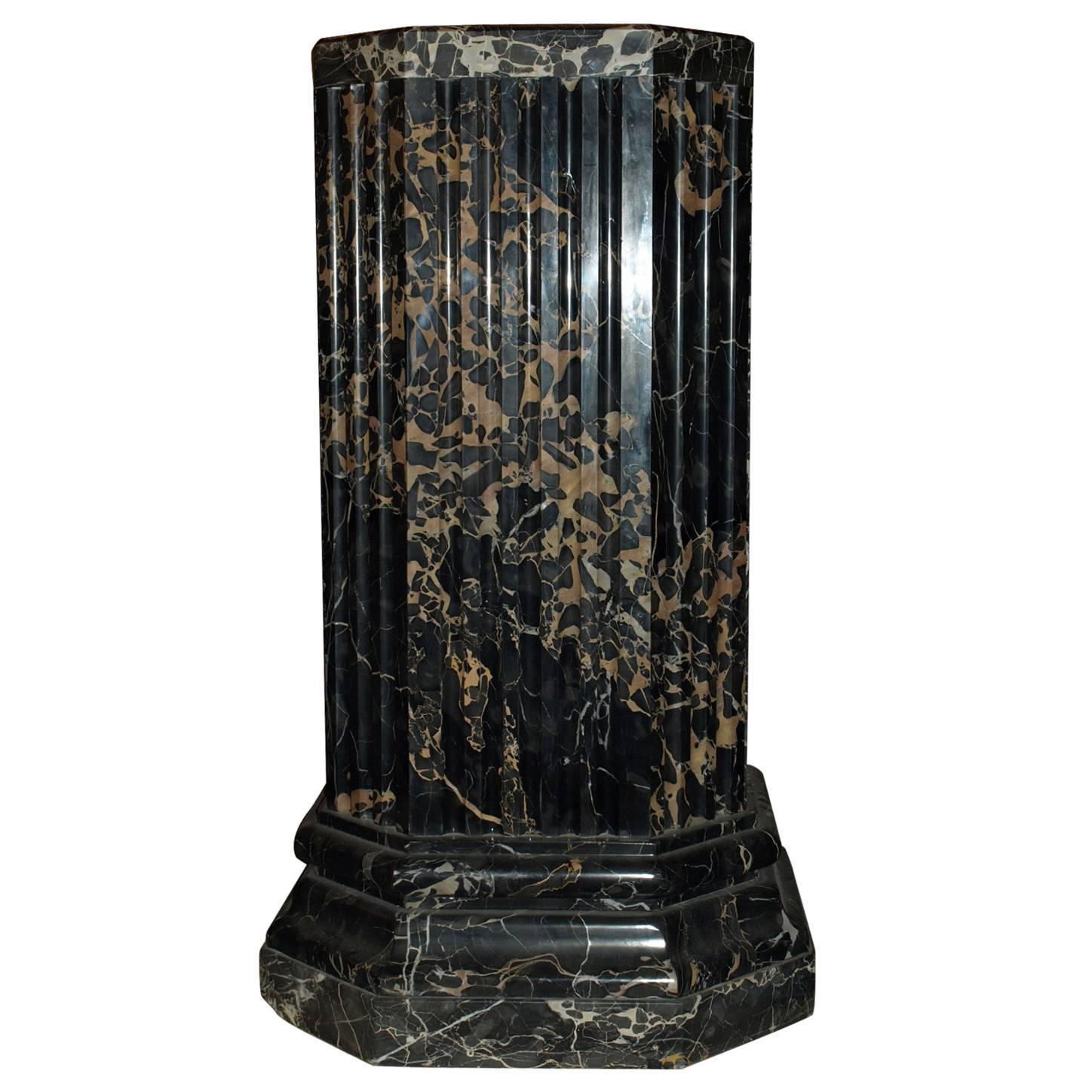 Marble Pedestals For Sale at 1stdibs