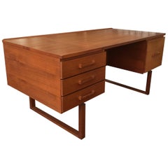 Henning Jensen and Torben Valeur Desk