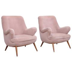 Pair of Large Sculptural 1950s Lounge Chair in Nude Fabric 2