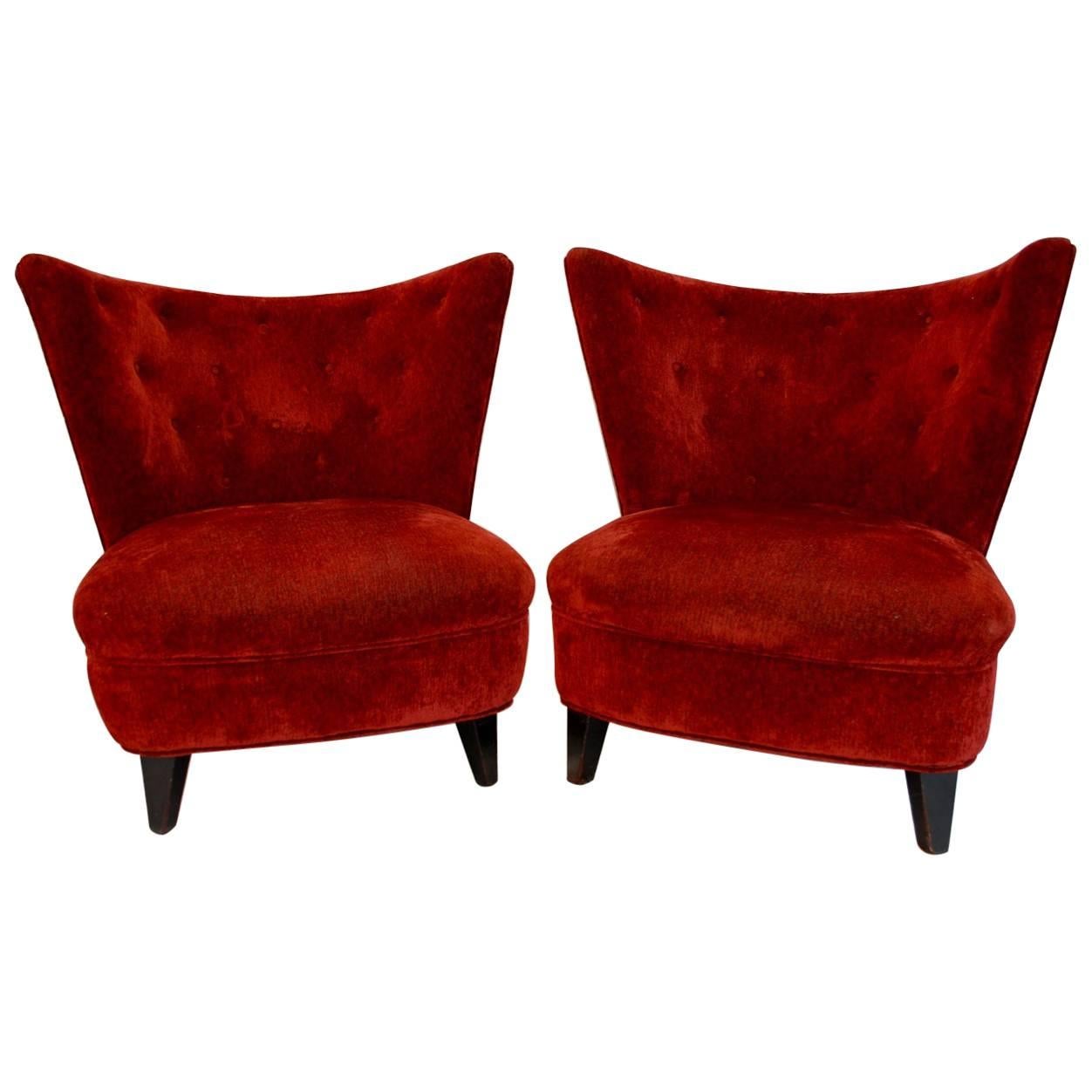 Glamorous Pair of 1940 Lounge Slipper Chairs by Gilbert Rohde