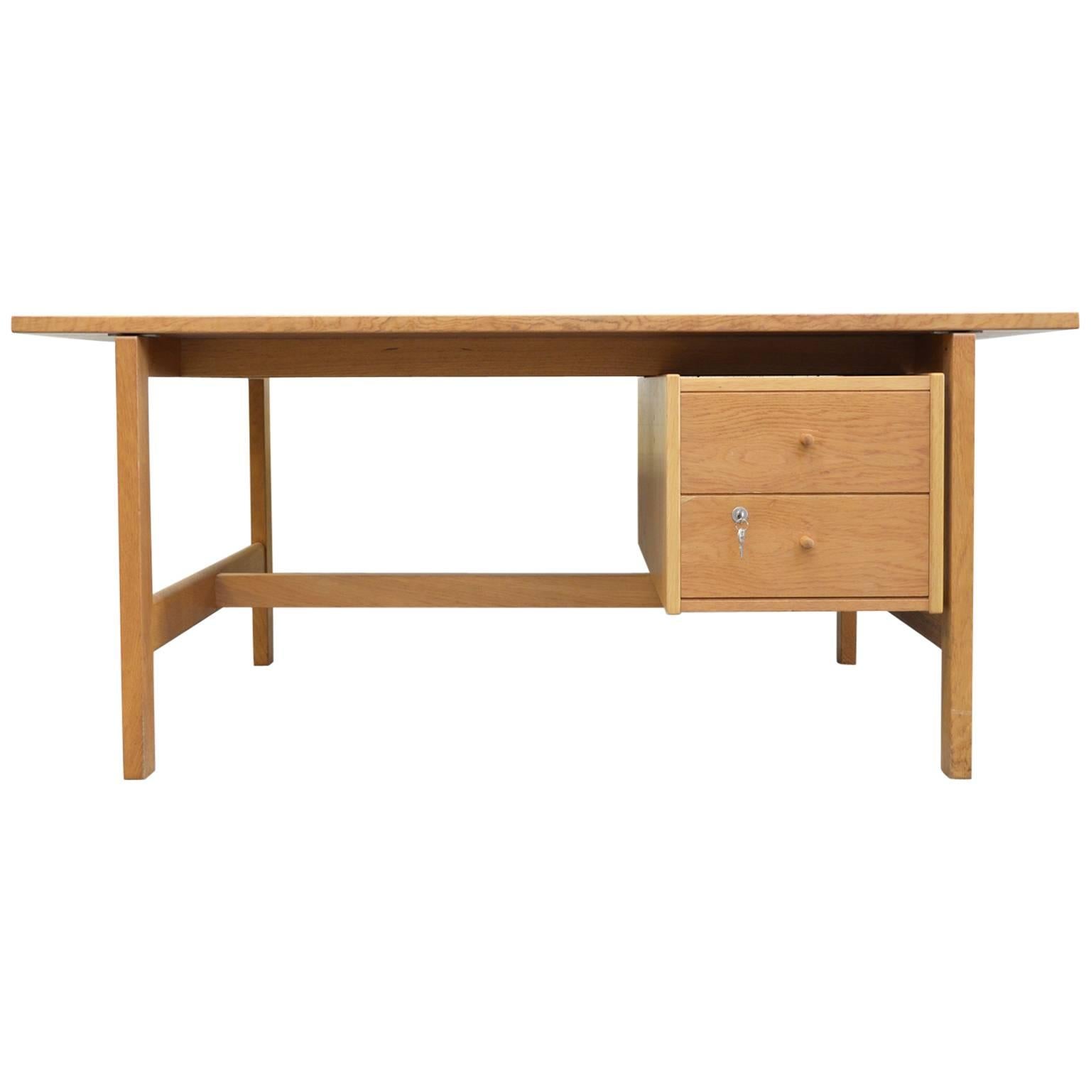 Hans Wegner Two Drawer Desk GE 125 for Getama, Denmark