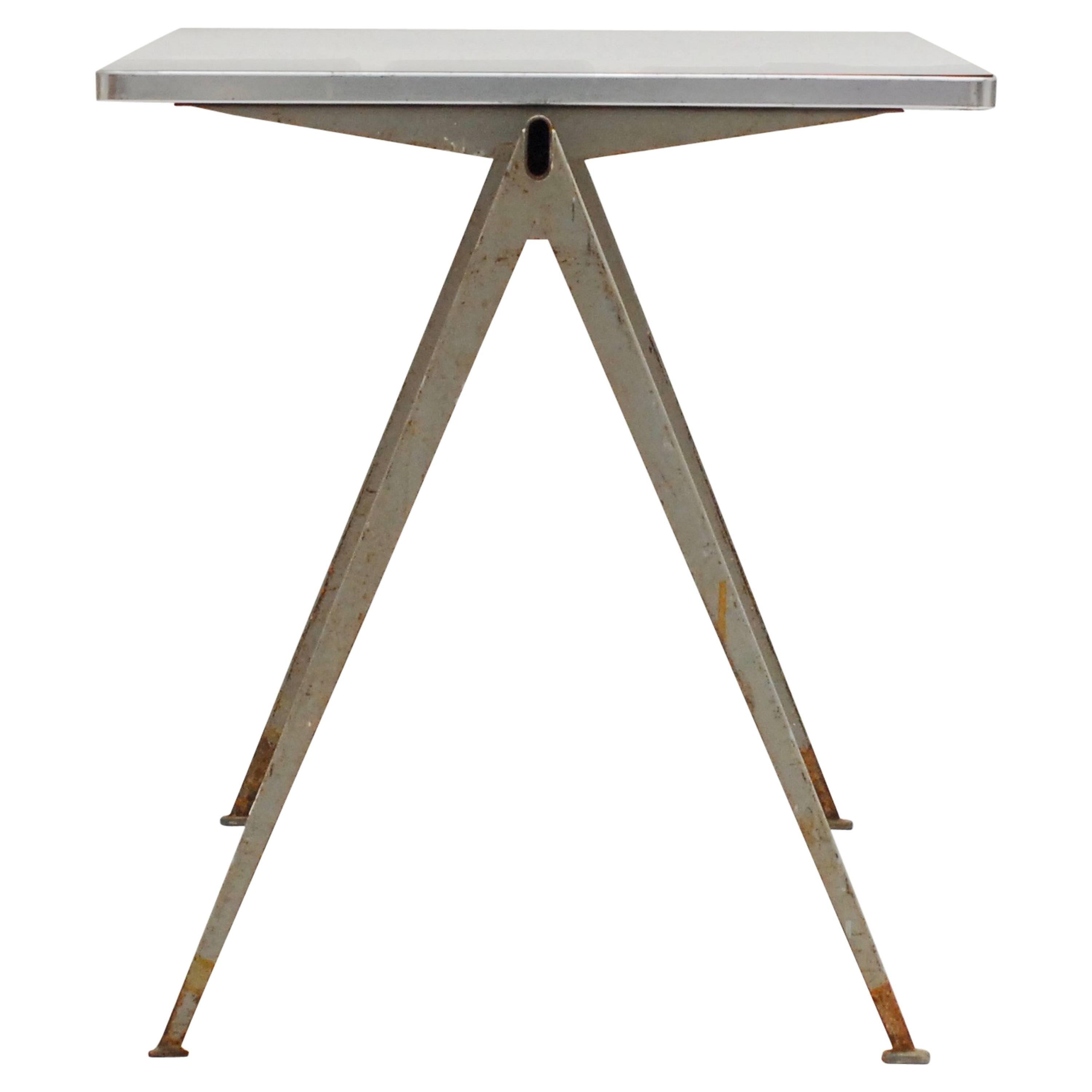 1960 Pyramid Table by Wim Rietveld for Ahrend de Cirkel For Sale