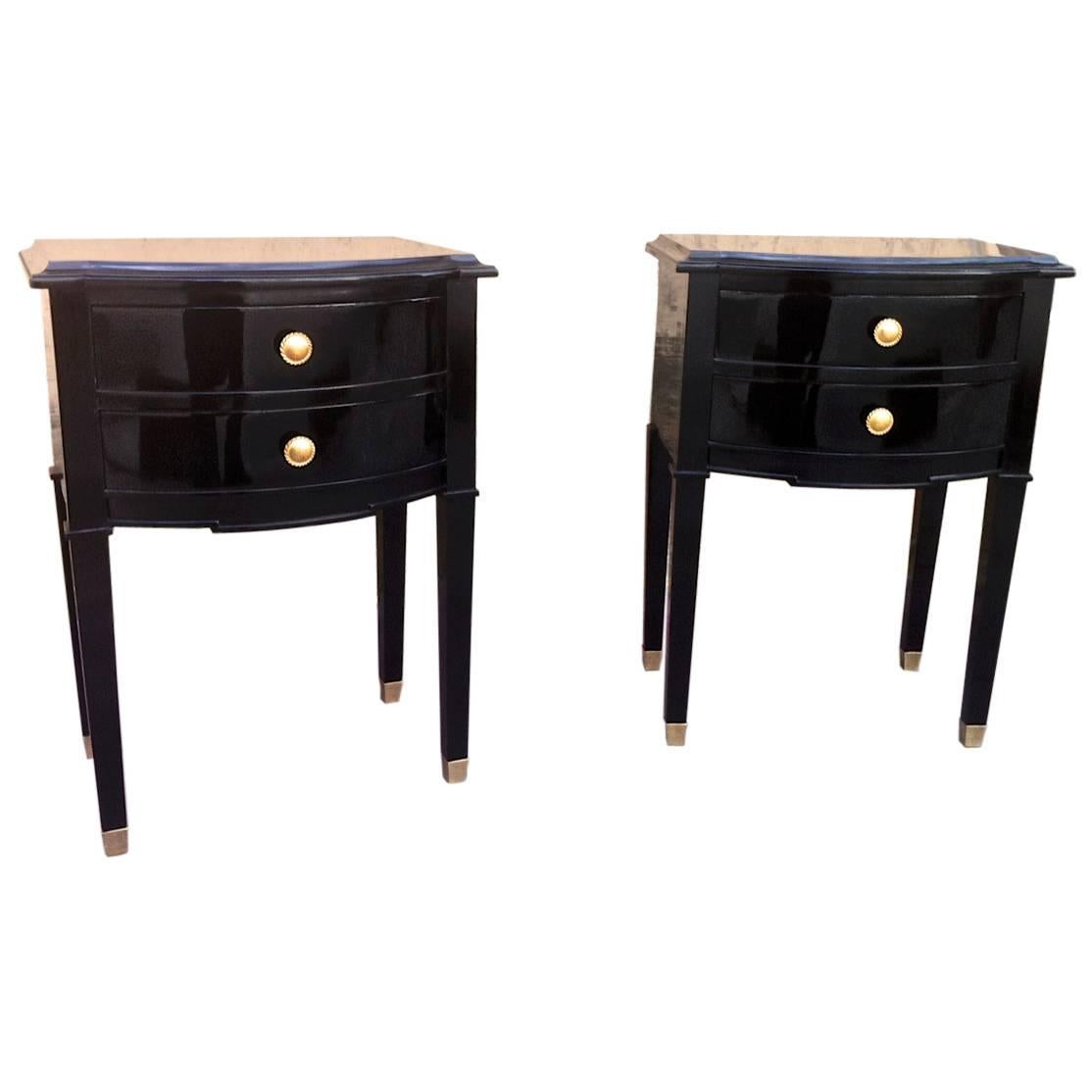 Maison Jansen Refined Pair of Black Lacquered Bedsides or Side Tables For Sale