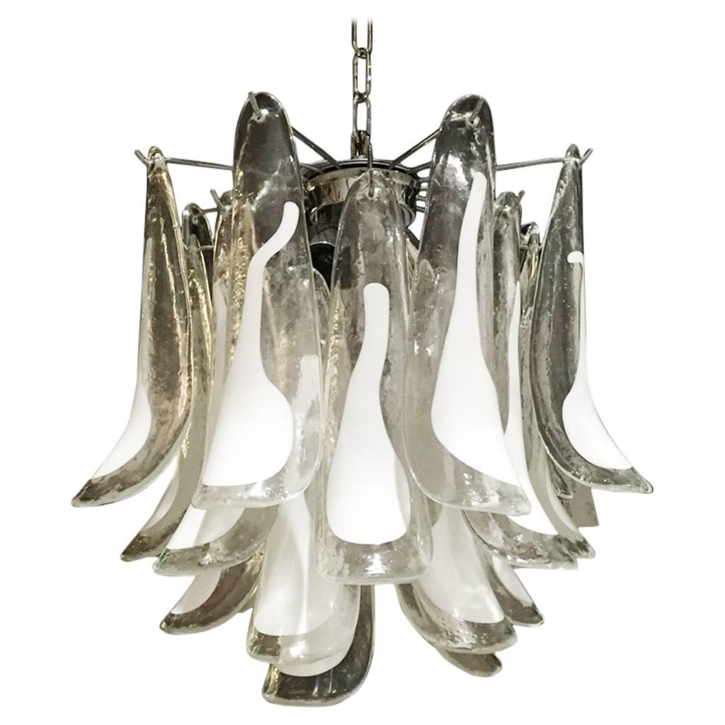 Italian Mid-Century White Feather Glass Chandelier by Mazzega For Sale